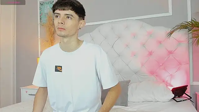 connor and angel online show from 7, 3, 2025