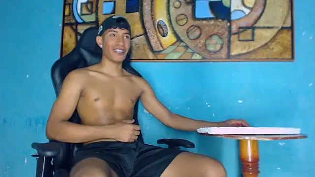 Snapshot of matteo_rivas chatting on 8, 1, 2026 matteo rivas online show from 8, 1, 2026