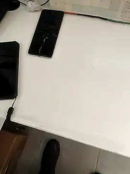 Snapshot of Jinenez chatting on 28, 9, 2025 Jinenez online show from 28, 9, 2025