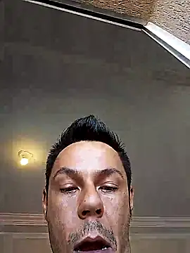 Santanacumxplod online show from 28, 2, 2025