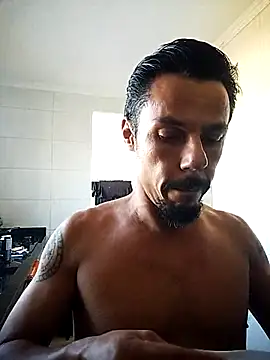 Santanacumxplod online show from 13, 7, 2026