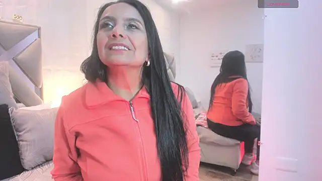 raquell moore online show from 1, 10, 2025