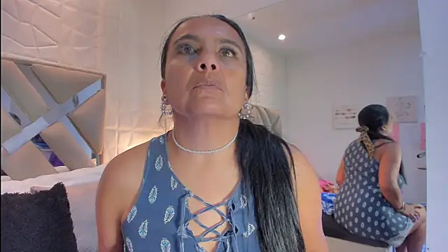 raquell moore online show from 19, 3, 2026