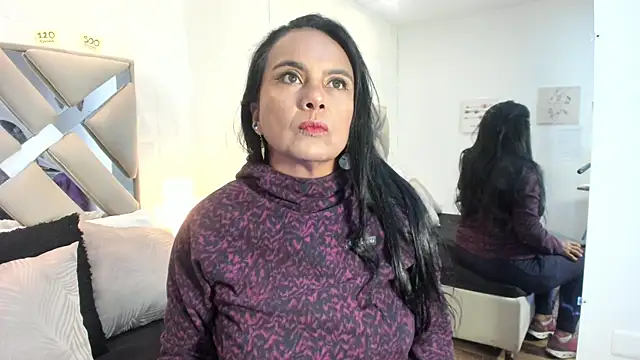 raquell moore online show from 30, 11, 2025