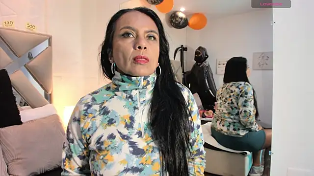 raquell moore online show from 23, 10, 2025