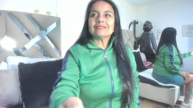 raquell moore online show from 11, 11, 2025