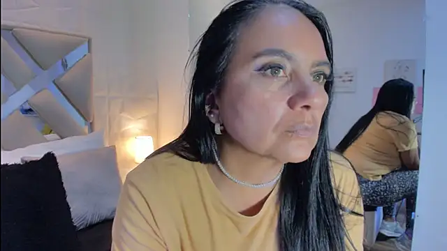 raquell moore online show from 19, 3, 2026