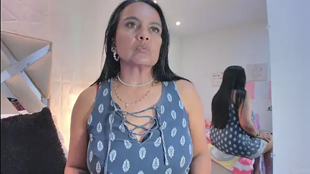 raquell moore online show from 13, 3, 2026