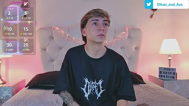 ethan and ava online show from 23, 9, 2025