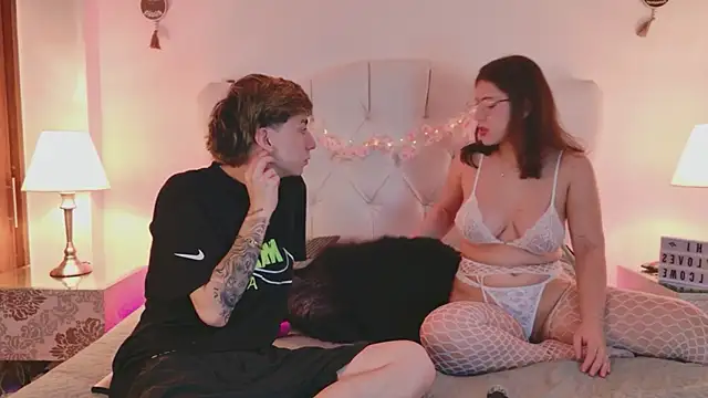 ethan and ava online show from 25, 9, 2025