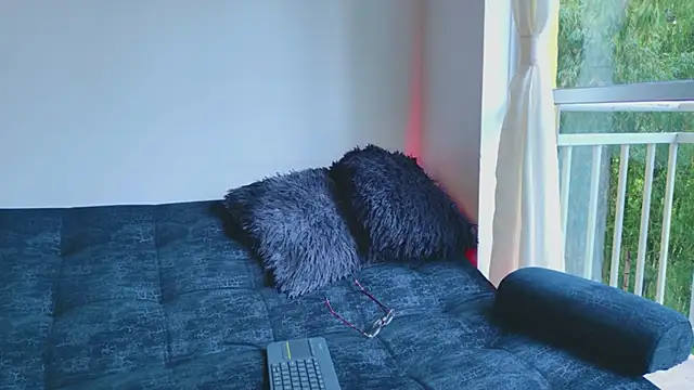 ethan and ava online show from 24, 10, 2025