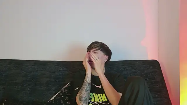 ethan and ava online show from 6, 3, 2026