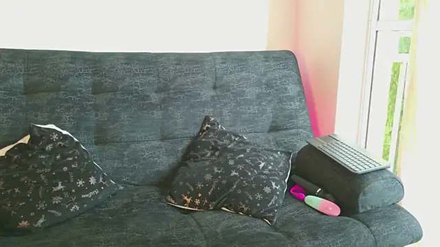 Snapshot of ethan_and_ava chatting on 4, 3, 2026 ethan and ava online show from 4, 3, 2026