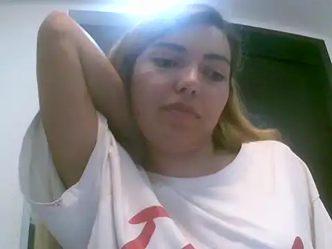 VittoriaTaylor online show from 28, 3, 2026