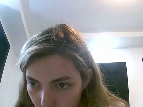 VittoriaTaylor online show from 27, 4, 2026