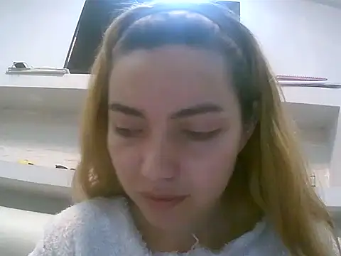VittoriaTaylor online show from 26, 3, 2026