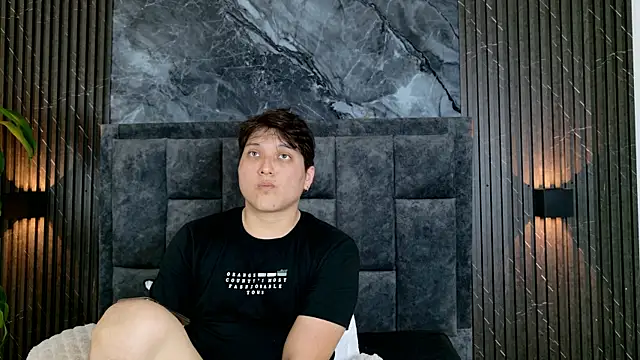 vanilla hot online show from 18, 11, 2025