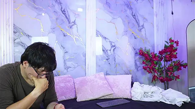 vanilla hot online show from 19, 9, 2025