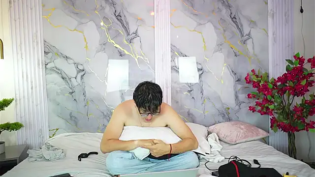 vanilla hot online show from 9, 9, 2025