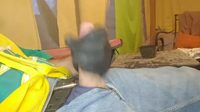 Snapshot of bwcbeat83 chatting on 4, 3, 2026 bwcbeat83 online show from 4, 3, 2026