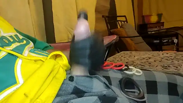 bwcbeat83 online show from 28, 10, 2025