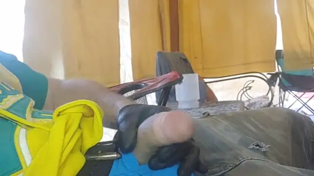 bwcbeat83 online show from 22, 4, 2026