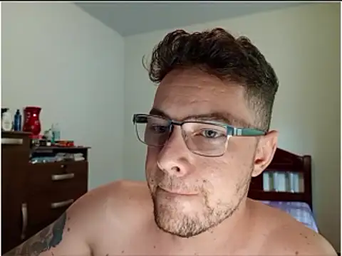 Dyllan   online show from 13, 4, 2026