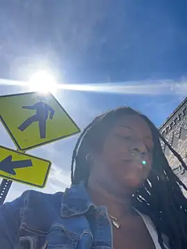 xoxoHotCoCo online show from 13, 4, 2026