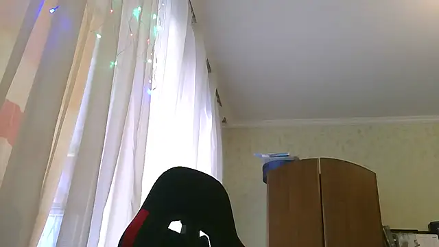 Snapshot of HunterOnBoobs chatting on 24, 2, 2025 HunterOnBoobs online show from 24, 2, 2025