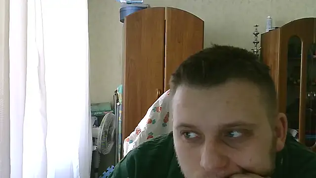 Snapshot of HunterOnBoobs chatting on 27, 2, 2025 HunterOnBoobs online show from 27, 2, 2025