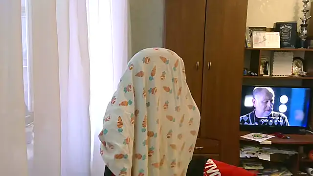 Snapshot of HunterOnBoobs chatting on 3, 3, 2025 HunterOnBoobs online show from 3, 3, 2025