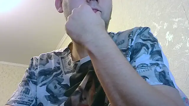 Snapshot of HunterOnBoobs chatting on 10, 11, 2025 HunterOnBoobs online show from 10, 11, 2025