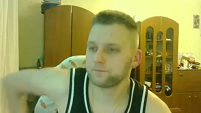 Snapshot of HunterOnBoobs chatting on 18, 2, 2025 HunterOnBoobs online show from 18, 2, 2025