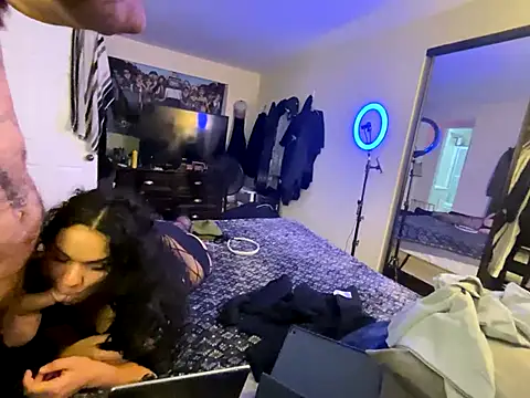 hornycouple818 online show from 18, 9, 2025