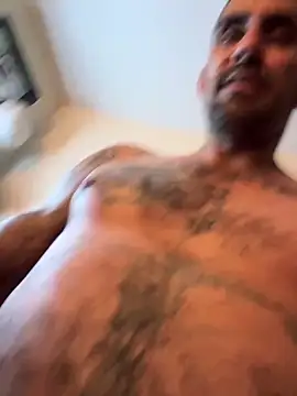 hornycouple818 online show from 5, 10, 2025