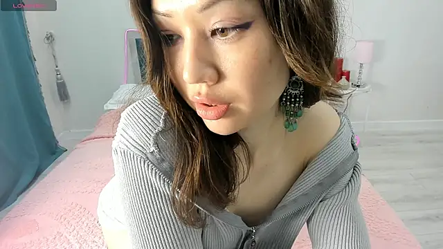 novaaskyy online show from 5, 5, 2026