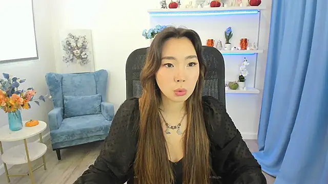 AnnaReyla online show from 26, 10, 2025