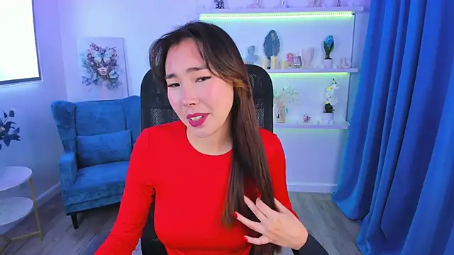 AnnaReyla online show from 12, 10, 2025