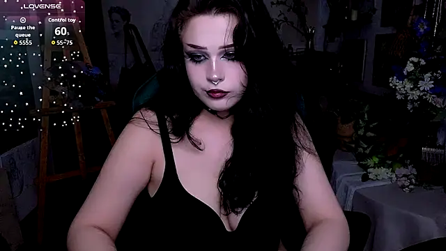 Rouz Farrel online show from 9, 9, 2025