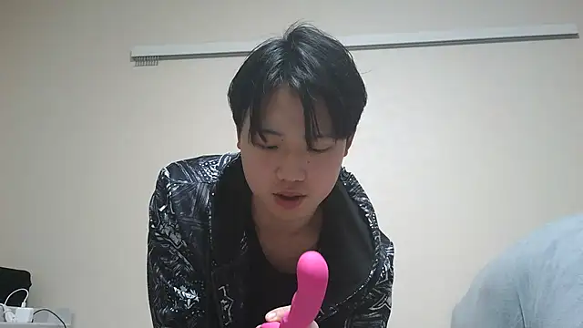 Snapshot of nunnun00 chatting on 26, 2, 2025 nunnun00 online show from 26, 2, 2025