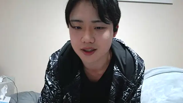 Snapshot of nunnun00 chatting on 19, 3, 2025 nunnun00 online show from 19, 3, 2025