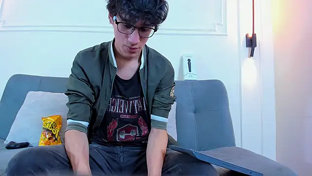 Cum hunters online show from 6, 2, 2026