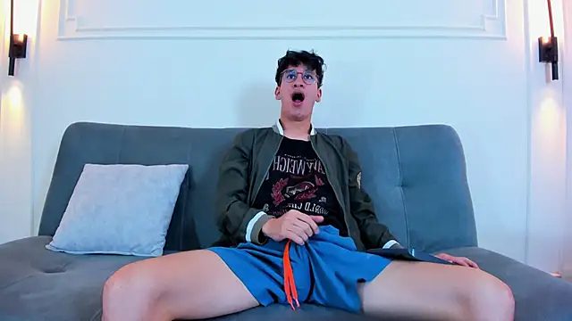 Cum hunters online show from 9, 11, 2025