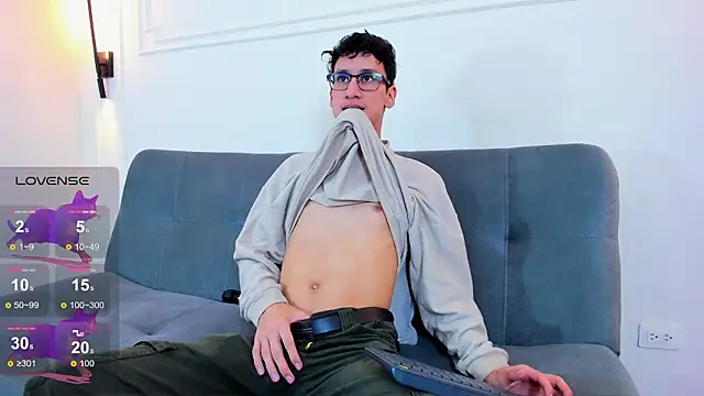 Cum hunters online show from 8, 3, 2026