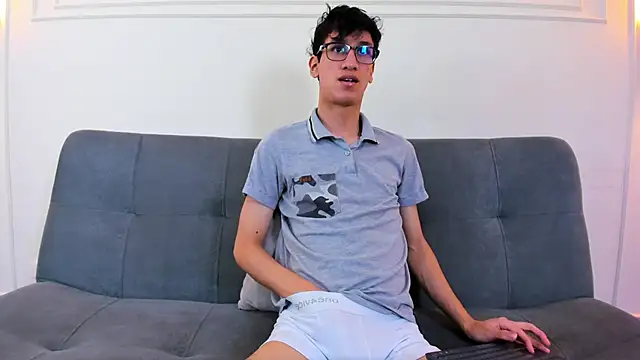 Cum hunters online show from 11, 4, 2026