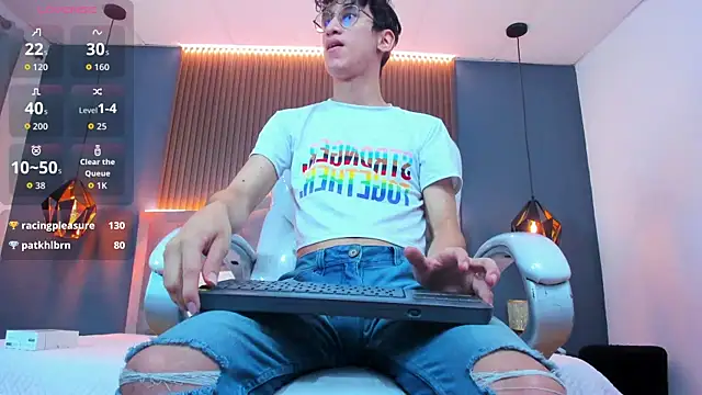 Cum hunters online show from 19, 9, 2025