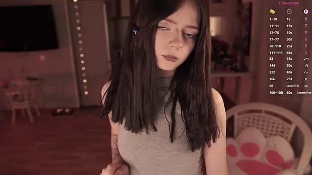 Snapshot of miuri_miy chatting on 23, 11, 2025 miuri miy online show from 23, 11, 2025