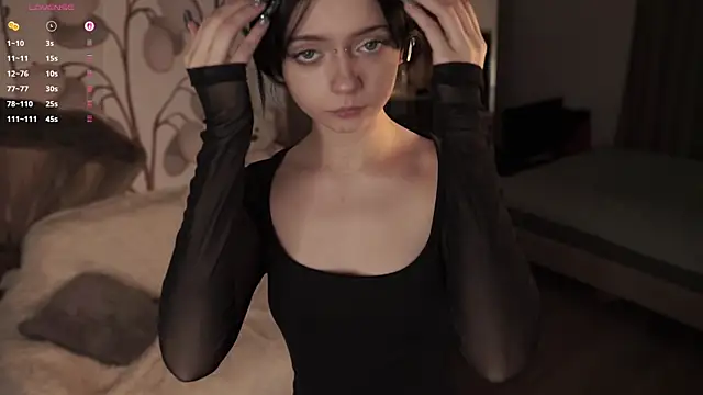 Snapshot of miuri_miy chatting on 14, 10, 2025 miuri miy online show from 14, 10, 2025