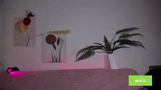 Snapshot of miuri_miy chatting on 22, 2, 2025 miuri miy online show from 22, 2, 2025