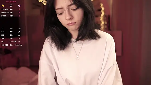 miuri miy online show from 2, 4, 2026